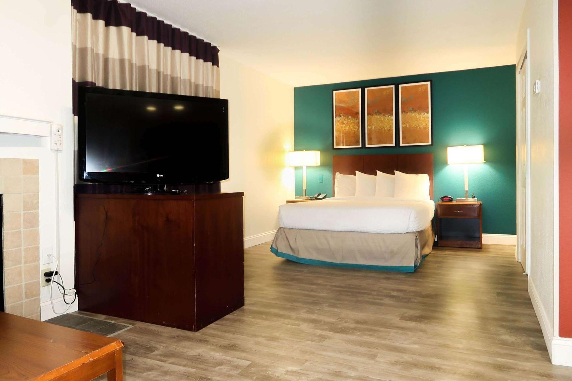 Tysons Corner Suites, A Baymont By Wyndham Vídeň Exteriér fotografie